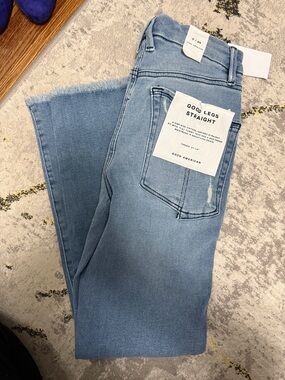 Good American Straight-Leg Jeans in Light Blue Wash size 0/25